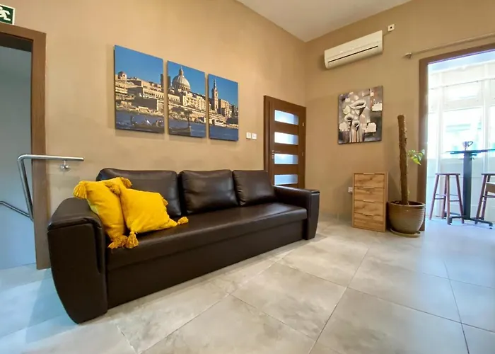 Maltese Town House 아파트 *