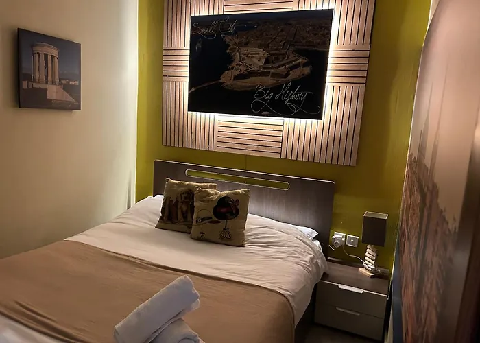 Apartment Maltese Town House