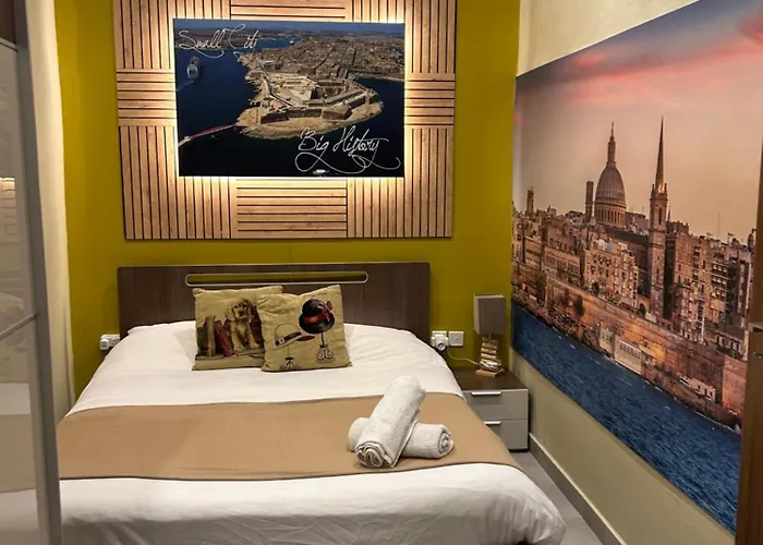 Maltese Town House Apartment